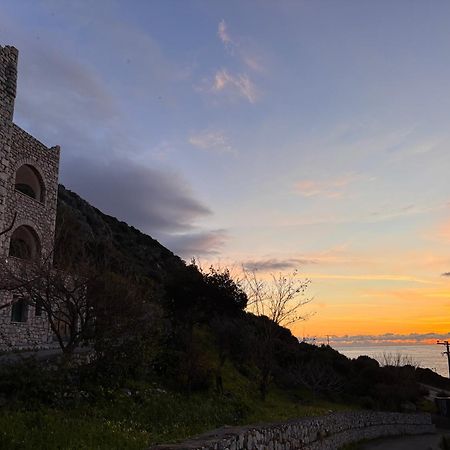 Vatoulia House Aparthotel Néon Oítilon Kültér fotó