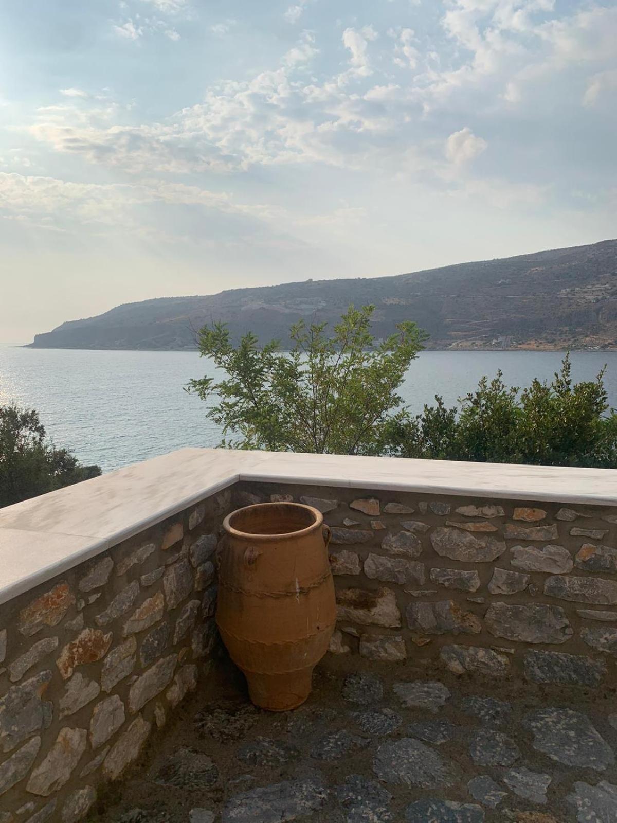 Vatoulia House Aparthotel Néon Oítilon Kültér fotó