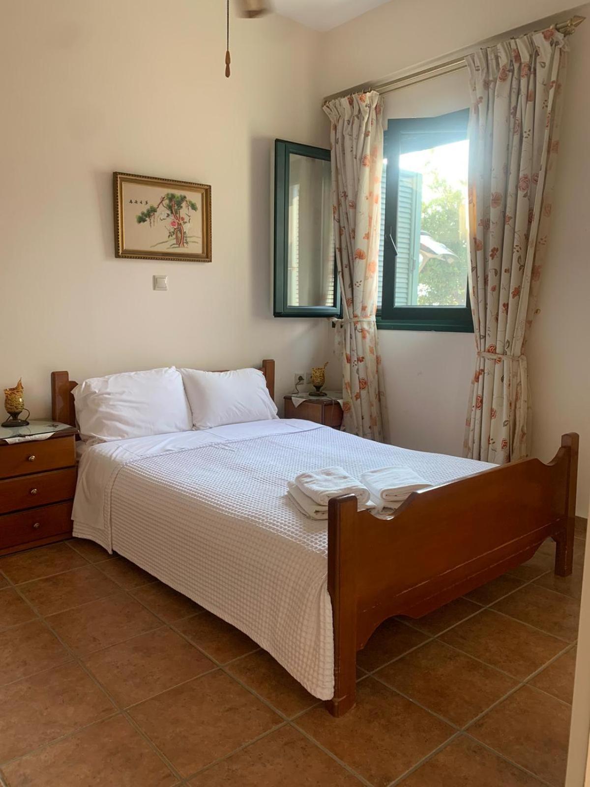 Vatoulia House Aparthotel Néon Oítilon Kültér fotó