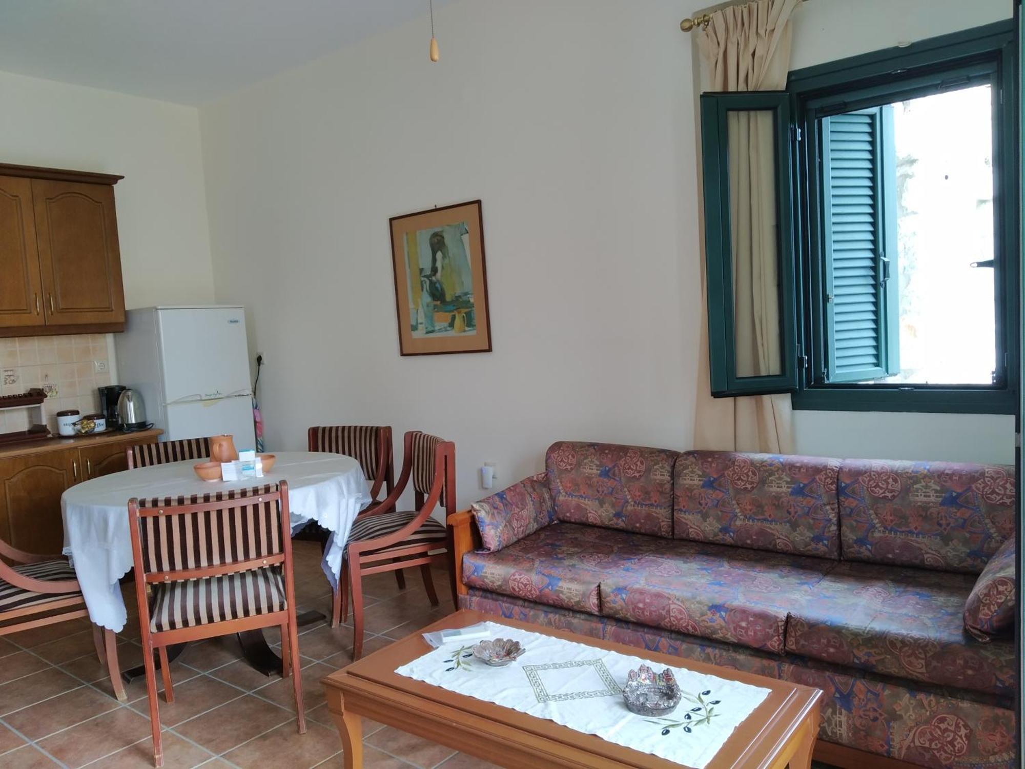 Vatoulia House Aparthotel Néon Oítilon Kültér fotó