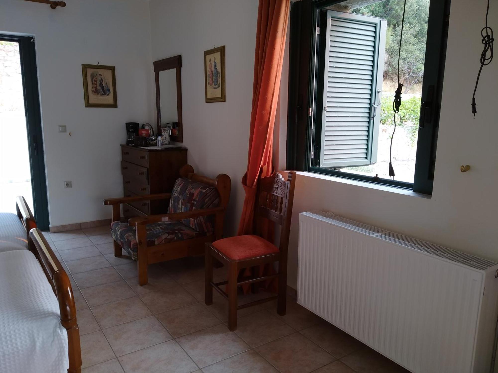 Vatoulia House Aparthotel Néon Oítilon Kültér fotó