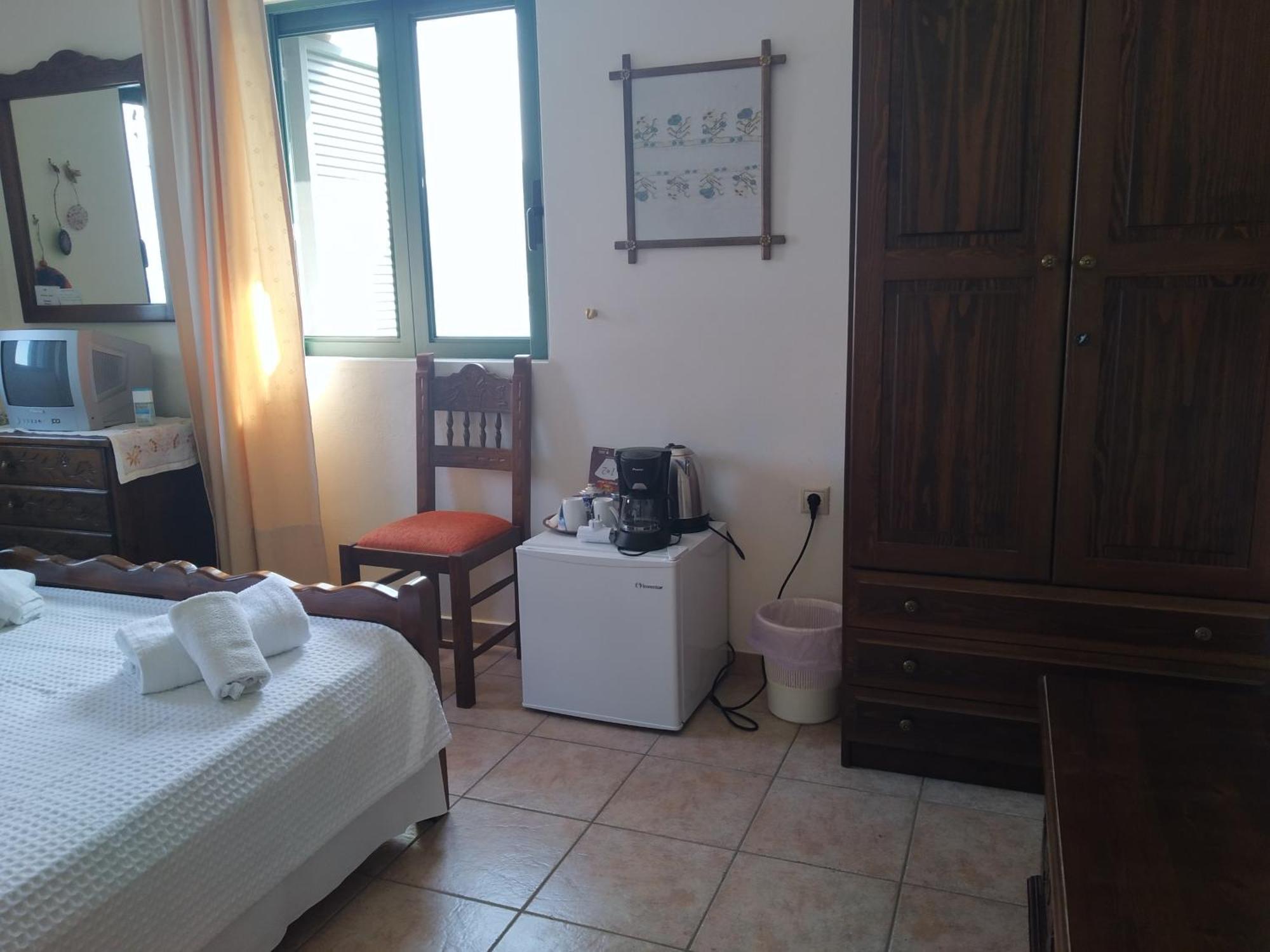 Vatoulia House Aparthotel Néon Oítilon Kültér fotó